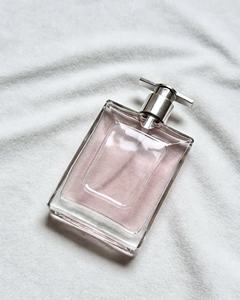 Perfume Corporal en Spray de Tamaño Regular, Aroma Picante y Duradero, Marca OEM, Precio de Fábrica, 100 ml, Hecho en China, para Uso Diario Femenino - Product Image 4