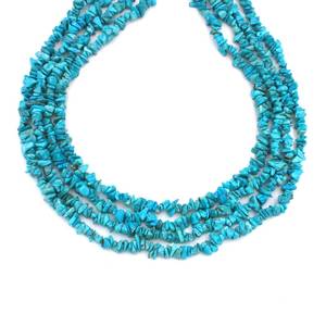 Perles de Howlite Turquoise Bleu Ciel, lisses, polies, brutes, irrégulières, en forme de pépites, pierres précieuses - Product Image 1