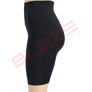 Blaze Fight Wear Custom High Rise Yoga Booty Shorts Mujeres Beach Booty Shorts Hot Red High Rise Elástico Cintura Yoga Leggings - Product Image 3