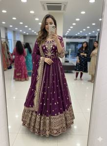 Traje Anarkali Tradicional y Elegante con Bordado de Georgette, para Mujer, Moderno, para Bodas, Diwali, Fiestas, de Secado Rápido - Product Image 4