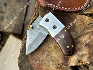 มีดพับขนาดเล็ก 5 นิ้ว ทำจากเหล็กดามัสกัส งานแฮนด์เมด สำหรับตั้งแคมป์ ใบมีดทรงดรอปพอยต์ คมกริบ ระดับมืออาชีพ ด้ามไม้ปักก้า รับผลิตแบบ OEM ราคาประหยัด - Product Image 5