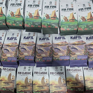 Venta al por mayor de bolsas de café de un solo uso de primera calidad, mezcla Robusta y Arábica, tostado medio, sabor dulce, sabor rico, mezcla suave, marca privada - Product Image 1