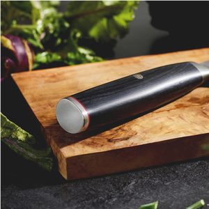 Couteaux de cuisine Santoku à manche rond noir avec lame à motif tourbillonnant argenté et embout argenté pour couper et hacher les légumes - Product Image 3
