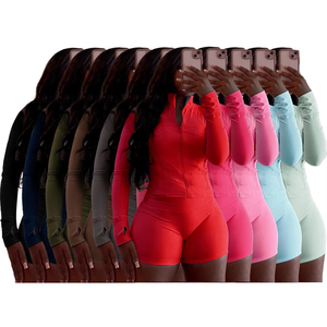 Nouvel ensemble deux pièces moulant pour femme, sport printanier, décontracté, manches longues et short, personnalisé en Spandex/Coton, tenue de sport - Product Image 1