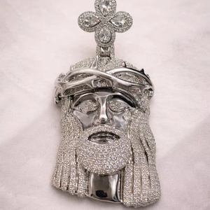 Colgante de Plata 925 con Moissanita Redonda, Diseño de Cabeza de Cristo, Corona de Espinas, Cruz, Estilo Iced Out, Amuleto Religioso - Product Image 1
