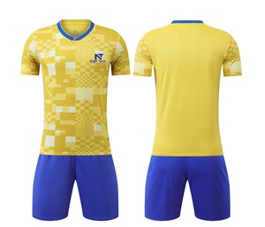 Ropa Deportiva Cómoda, Uniforme de Fútbol para Hombre, 100% Poliéster, Uniforme de Fútbol Personalizado para Hombre - Product Image 2