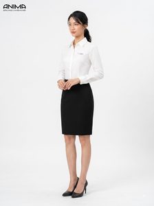 Chemise blanche de luxe pour femme, uniforme universitaire haut de gamme, formelle, avec logo brodé - Product Image 1