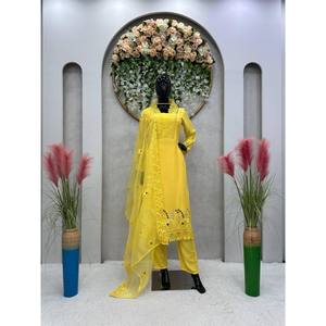 Hermosa parte superior e inferior de ropa de fiesta con Conjunto elegante de tamaño Dupatta XL - Product Image 4