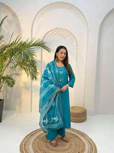 Robe de soirée traditionnelle musulmane rose en jacquard vintage Eid 2026, Kurta Pajama, Abaya, Lehenga Choli pour tenue décontractée ou de fête - Product Image 5