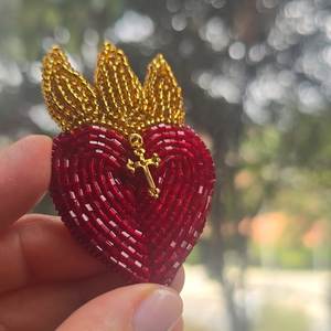 Broche élégante en broderie de paon perlée, accessoire de mode fait main - Product Image 3