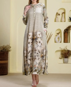 Abaya Modeste de Dubaï à Manches Longues Perlée et Pailletée, Traditionnelle, Faite à la Main, pour Mariage, en Polyester Respirant, Col en V – Grande Vente - Product Image 6