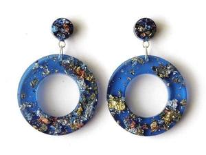 Pendientes de Resina Contemporáneos, Joyería Hecha a Mano Ligera, Accesorio de Moda Moderno para Mujer - Product Image 4