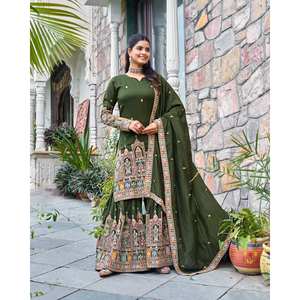 Conjunto de Traje de Diseñador para Mujer con Bordado y Trabajo de Secuencia Dori - Product Image 4