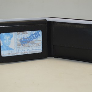 Men's Genuine Leather Slim Bifold <b>Wallet</b> with <b>RFID</b> Protection Card Holder Fold Closure Minimalist Style Black - Product Image 5