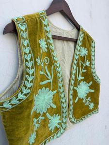 Olive Green Casual Velvet Cotton Floral Embroidered V-neck Pullover Short Vest Coat <b>Women</b> Ethnic Sleeveless <b>Waistcoat</b> Handmade - Product Image 3
