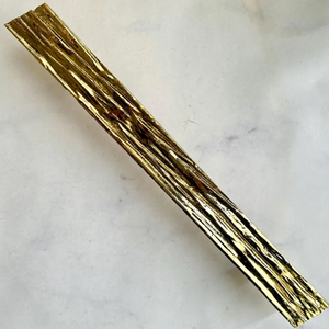 Poignées longues dorées en aluminium moulé, texture bois, faites à la main, pour armoire et porte, finition plaqué or - Product Image 1