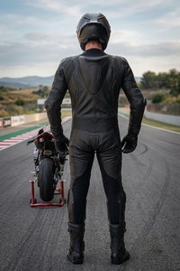 Bottes de moto unisexes en cuir imprimé noir, imperméables, respirantes, toutes saisons, pour adultes, équipement de protection - Product Image 2