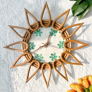 Horloge murale élégante pour salon, pièces décoratives, horloges suspendues en rotin écologiques, prix abordable - Product Image 6