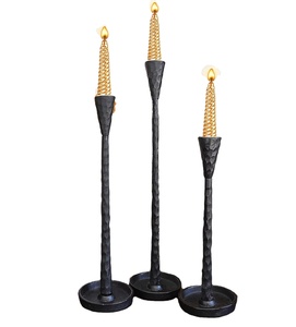 Candelabros de Hierro - Portavelas de Hierro - Portavelas Negro Hecho a Mano, Duradero y Portátil para Navidad, Pascua y el Hogar - Product Image 1