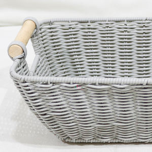 Eco-Friendly Natural Plastic <b>Wicker</b> <b>Basket</b> Tray, Decorative Container With Solid <b>Handle</b> for Kitchen Decor - Product Image 4