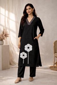 High Quality Geometric Printed Fabric Kurti Stylish Summer Wear kurti Indian Ethnic Apparel For Global Wholesale Markets - Product Image 4