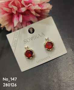 Fabricante de joyería india, venta al por mayor de aretes de moda, acero inoxidable, chapados en oro, modernos para mujer - Product Image 2