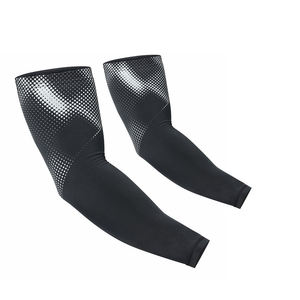 Heat-Transfer Printed Spandex/Polyester <b>Compression</b> <b>Arm</b> <b>Sleeve</b> Black White Dot Pattern Anti-Uv for Cycling Running Gym Adults - Product Image 4
