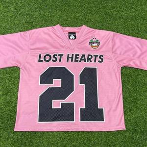 เสื้อยืดผู้ชายสไตล์สตรีทแวร์ทรงบ็อกซี่ฟิตโอเวอร์ไซส์ผ้าฝ้ายเรโทรถักตาข่ายแบบยูนิเซ็กส์ทรงครอป เสื้อฟุตบอล - Product Image 4