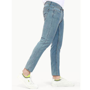 Jeans de Mezclilla Rectos para Hombre, Corte Regular, Invierno, Bordado Sólido, Elegantes y Duraderos para Uso Casual y Aventuras Diarias - Product Image 4