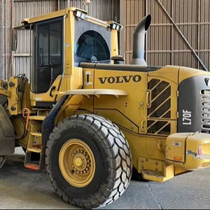 Cargadora de Ruedas Delantera Volvo L70F con Sistema Hidráulico HYDAC de Alta Eficiencia y Capacidad de Cucharón de 6 Pies Cúbicos - Product Image 1