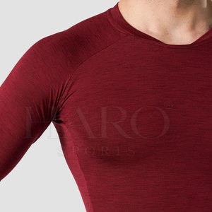 เสื้อฟุตบอลผู้ชายสำหรับออกกำลังกาย ผลิตในปากีสถาน เสื้อรัดกล้ามเนื้อ แห้งเร็ว แขนสั้น เหมาะสำหรับการฝึกกีฬา - Product Image 4
