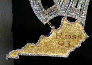 Colgante de Plata 925 Chapado en Oro con Moissanita de Lujo, Personalizado con Letra y Número Iniciales, Estilo Hip Hop para Hombre - Product Image 5