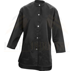 Batas unisex de algodón negro, transpirables, de manga larga, con botones frontales y diseño de bolsillo para trabajo de barbería. - Product Image 5