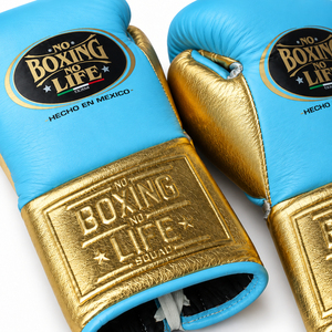 Gants d'entraînement en cuir bleu ciel et or de haute qualité professionnels, respirants, unisexes, fabriqués au Pakistan, sans lacets, « No Boxing No Life » - Product Image 6