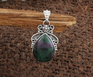 จี้ห้อยคอพลอยรูบี้โซไซต์ธรรมชาติทรงวินเทจชุบแพลตตินั่ม งานแฮนด์เมดเงินแท้ 925 พร้อมสร้อยคอพลอย - Product Image 5