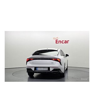 Kia K5 Noblesse 2024 con Volante a la Izquierda, Caja de Cambios Automática, Estándar de Emisiones Euro V, Asientos de Cuero, 6,642 km - Product Image 4