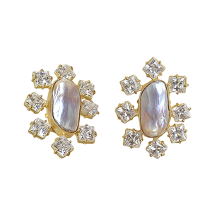 Pendientes de Perlas y Circonitas de Lujo - Joyería Elegante Chapada en Oro para Aniversarios y Ocasiones Especiales - Product Image 5