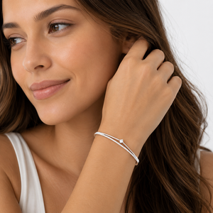 Pulsera Abierta de Plata de Ley 925 con Diamantes para Mujer, Acabado Pulido, Minimalista, Elegante, para Fiesta, Boda, Regalo, Joyería - Product Image 1