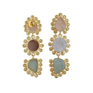 Pendientes de Perlas de Agua Dulce y Cuarzo con Baño de Oro y Constelaciones Bohemias de Laxmi Jeweller, Diseño Contemporáneo para Mujer - Product Image 5