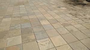 Carreaux de pierre de chaux jaune Shahabad naturels non polis, modernes, durables et de qualité supérieure, coupés à la machine, pour revêtements de sol résidentiels et pavage extérieur - Product Image 6