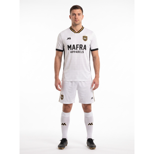 Camiseta de Entrenamiento de Fútbol Retro para Hombre, 100% Poliéster Jacquard, Cuello en V, Blanca, Personalizable OEM - Product Image 1
