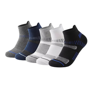 Calcetines Deportivos Personalizados al por Mayor, de Moda Atlética para Gimnasio, para Hombre, Bordados, de Algodón Tejido, Unisex, Transpirables, Cómodos, con Diseño Jacquard - Product Image 4