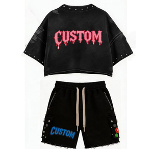Conjunto de Camiseta y Pantalones Cortos con Serigrafía Personalizada Premium y Pedrería, Estilo Desgastado, Servicio 100% OEM, Estilo Urbano - Product Image 2