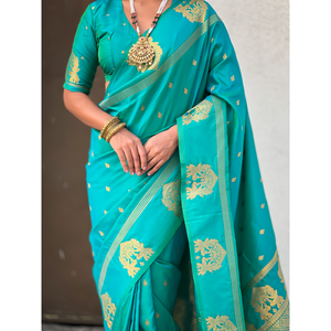 Sari traditionnel en soie douce vert marine Elite Weaves, tissé avec des fils Zari, châle et écharpe, 600g - Product Image 3