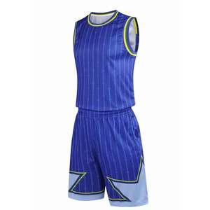 Ensemble d'uniformes de basket-ball classiques pour équipe avec logo personnalisé |   Conception sans manches respirante |   Tenue de sport unisexe d'été 100% polyester - Product Image 2