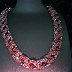 สร้อยคอแบบ Cuban Link เงินแท้ 925 ชุบทอง 18K ประดับเพชรทรงบาแก็ตต์ VVS มอยส์ซาไนต์ รับรองโดย IGI สินค้าขายดีอันดับหนึ่ง สไตล์ฮิปฮอป - Product Image 1