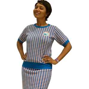 Conjunto de 2 Piezas de Punto con Estampado de Pata de Gallo para Mujer, Marca Jack and Jill, Top de Manga Corta y Falda Lápiz, Atuendo Casual a Juego, Logotipo Personalizado, Venta al Por Mayor - Product Image 3