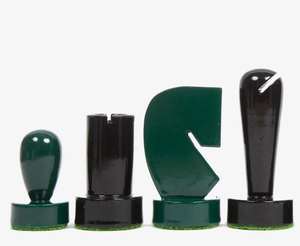 Meilleur prix pour l'ensemble d'échecs de la série Berliner, pièces en bois noires et blanches, roi de 3,7 cm, à prix avantageux - Product Image 4