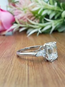 Anillo de Compromiso y Boda D'VINS JEWELS con Forma de Esmeralda, Corte Brillante, Color D, Blanco, Plateado, Dorado, Certificado - Product Image 3