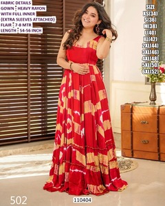 Robe de soirée moderne à taille naturelle, en rayonne florale brodée, respirante et confortable, ornée de perles, par un créateur - Product Image 5